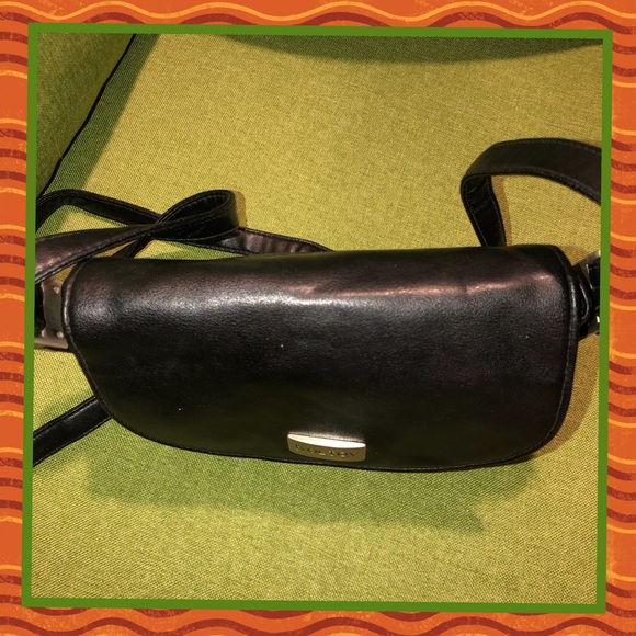 Black Kolton Collections Crossbody Bag - Picture 2 of 10